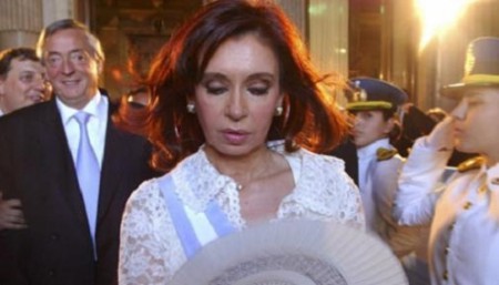 Politica ¿Fue el gobierno de Néstor mejor que el de Cristina? UN ESCÁNDALO NUEVO DÍA TRAS DÍA